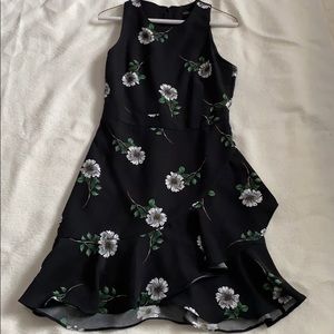 Women’s dress